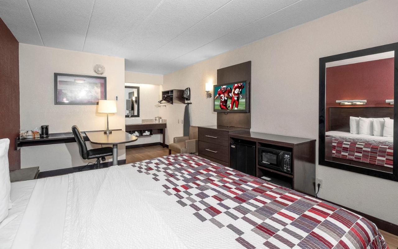 Red Roof Inn Mt Laurel Маунт Лорел Екстериор снимка